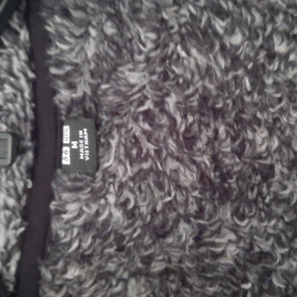 Uniqlo Jacket - Picture 2 of 3